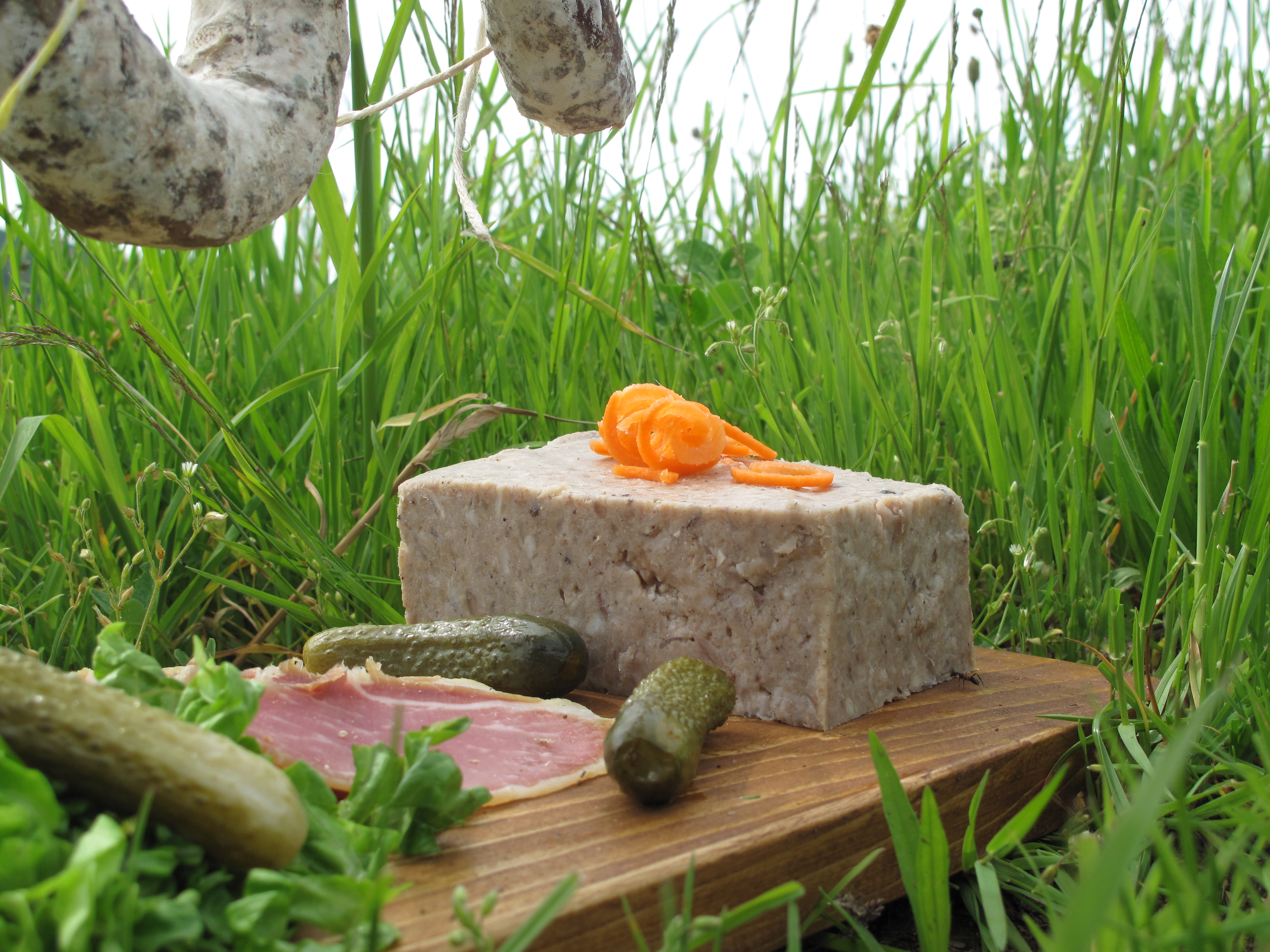 Terrine et jambon porc fermier Elevage Rodier-Sartre